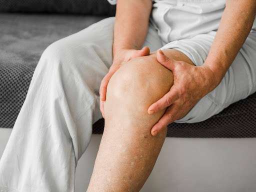 Common Causes of Leg Swelling and When It Becomes a Cause for Concern