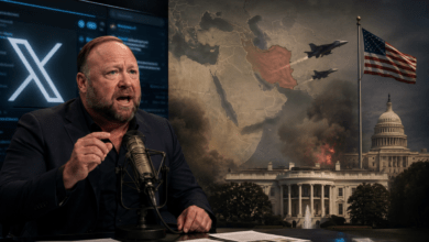 Alex Jones calls for Trump Impeachment Over Iran